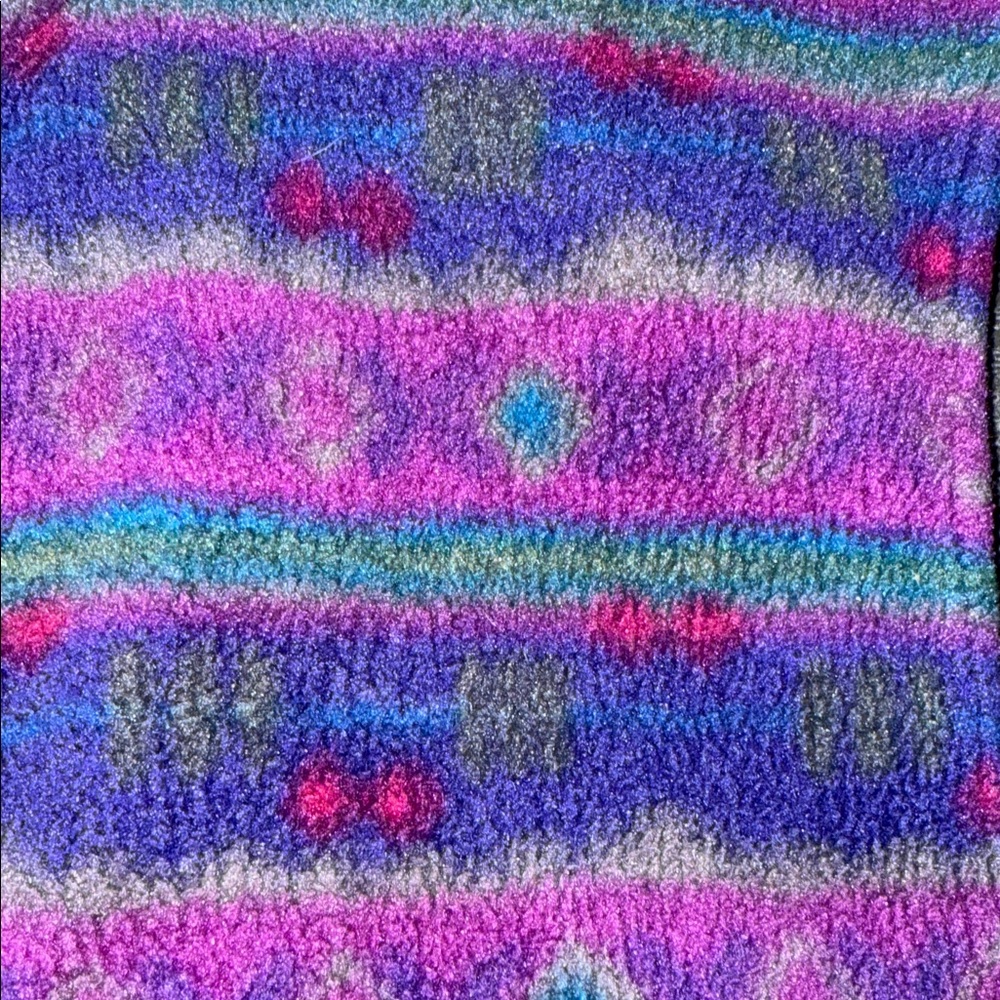 L.L. Bean Purple and Pink Patterned Fleece Vest vintage - Picture 4 of 5